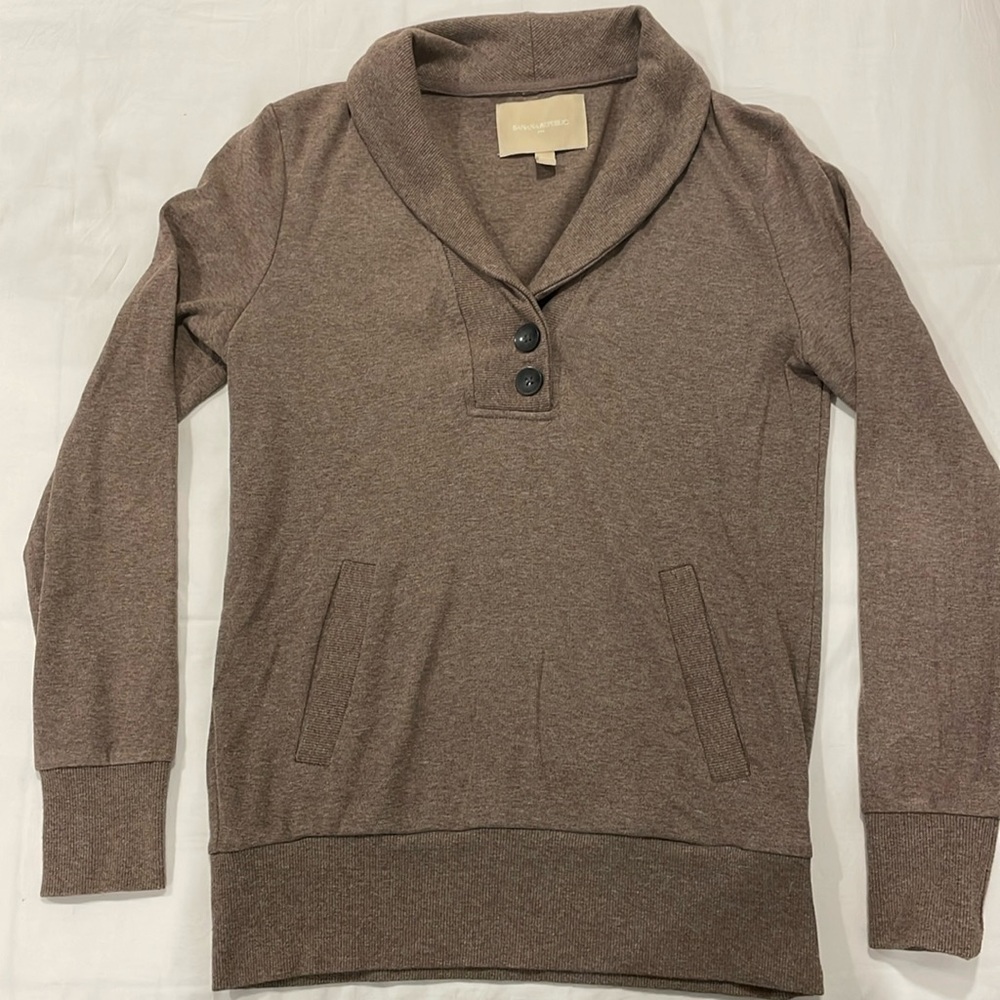 Banana Republic V-Neck Sweater - Size Small